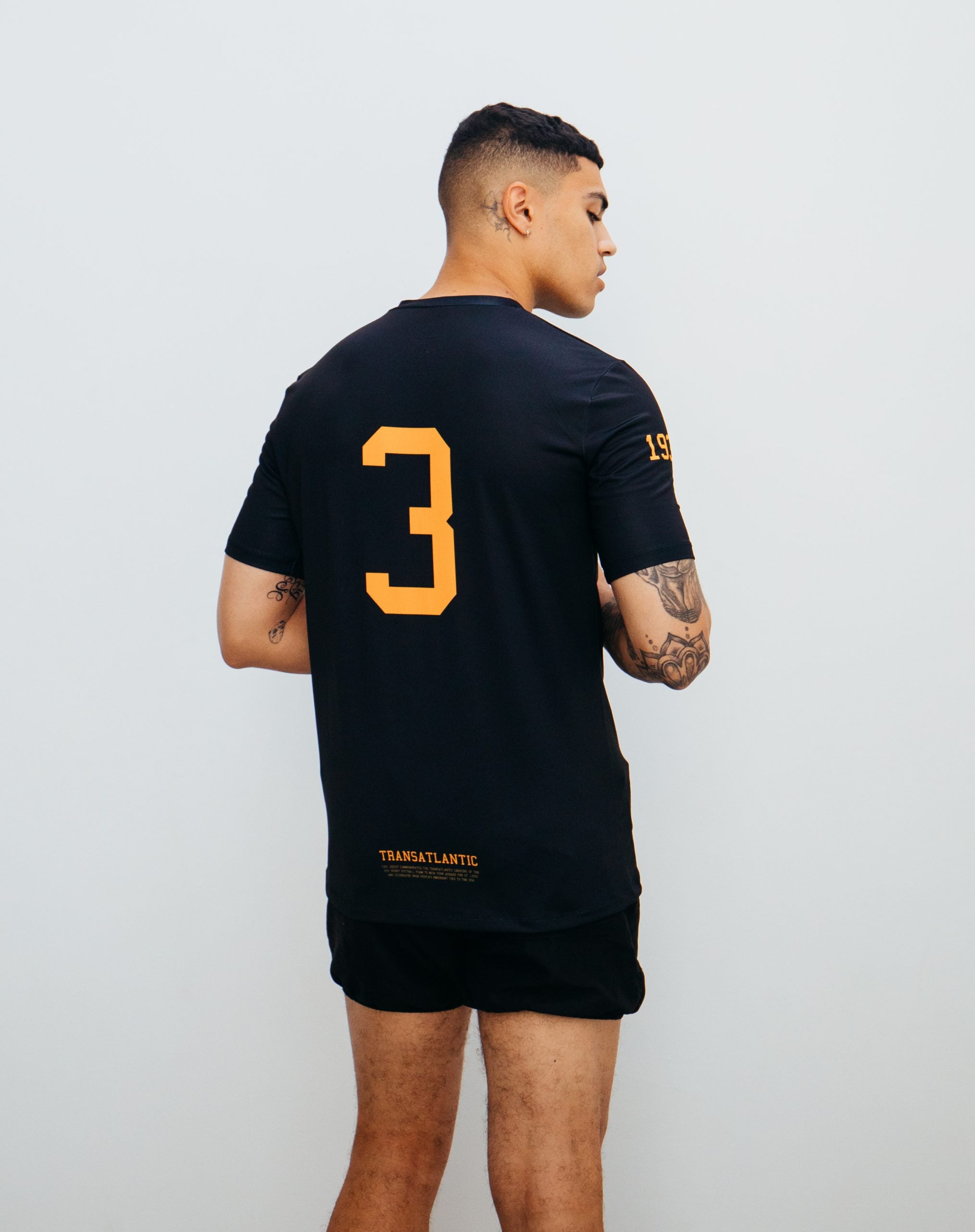 TRANSATLANTIC black short sleeved jersey